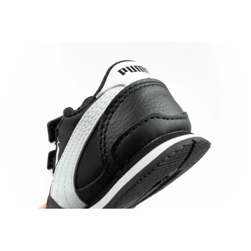 Puma ST Runner Jr shoes 384903 01